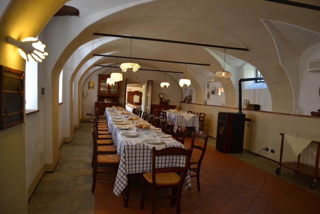 Agriturismo La Pieve Dogliani Exterior photo